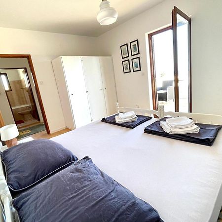 Vacation Villa Brac Splitska Ngoại thất bức ảnh