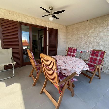 Vacation Villa Brac Splitska Ngoại thất bức ảnh