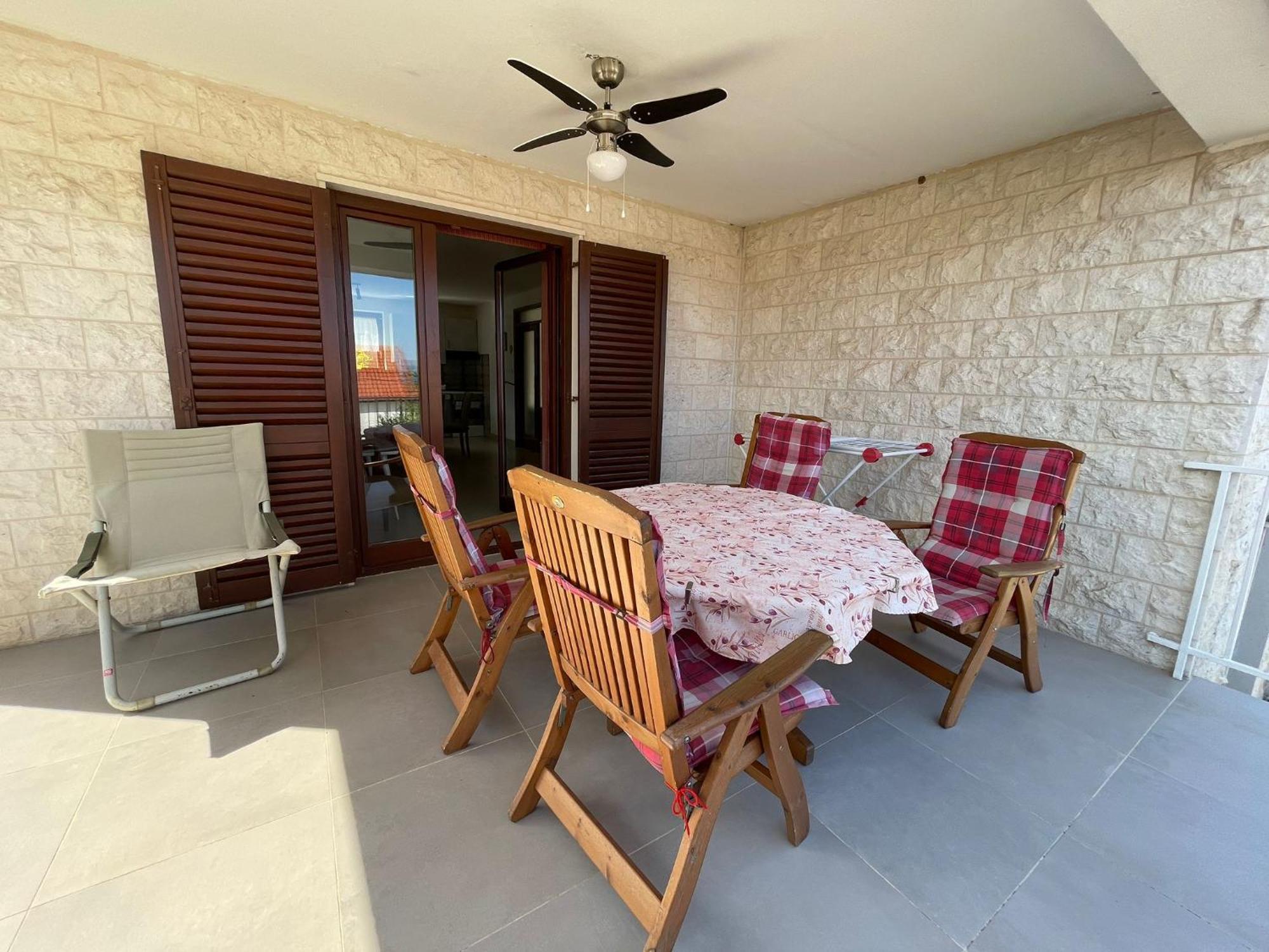 Vacation Villa Brac Splitska Ngoại thất bức ảnh